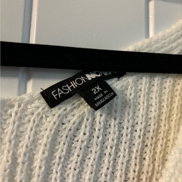 Reversible Knot Sweater - Picture 3 of 4